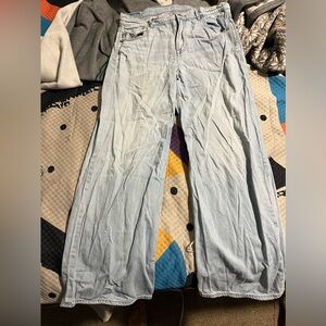 low waisted wide leg light wash American Eagle jeans